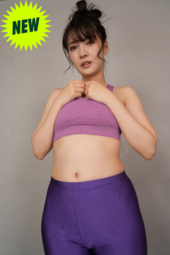 ヨガ経験者♥インテリ美人セクシーモデル『I.N』【こんな綺麗な女性のオヘソが汚いわけない...】感度もあるわけない?!