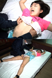 貧乳娘をくすぐり責め